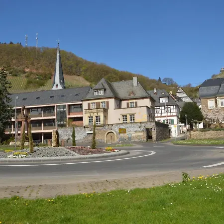 بيت للعطل Heritage Riverside *