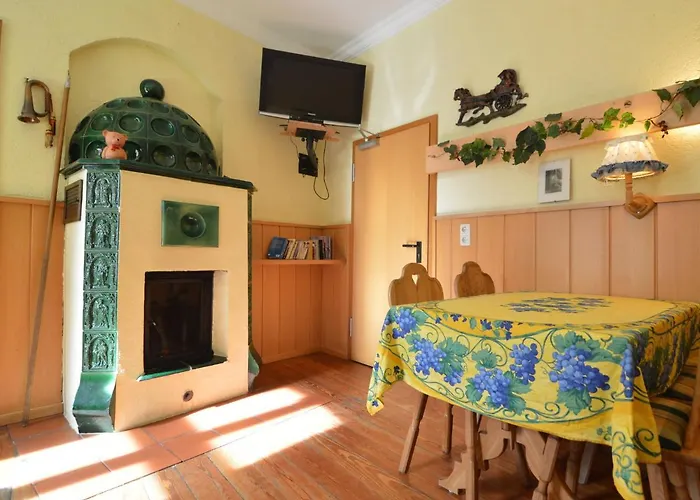 בית נופש Heritage Riverside *